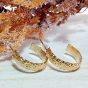 ΚΡΙΚΟΙ ΜΕ ΣΧΕΔΙΟ